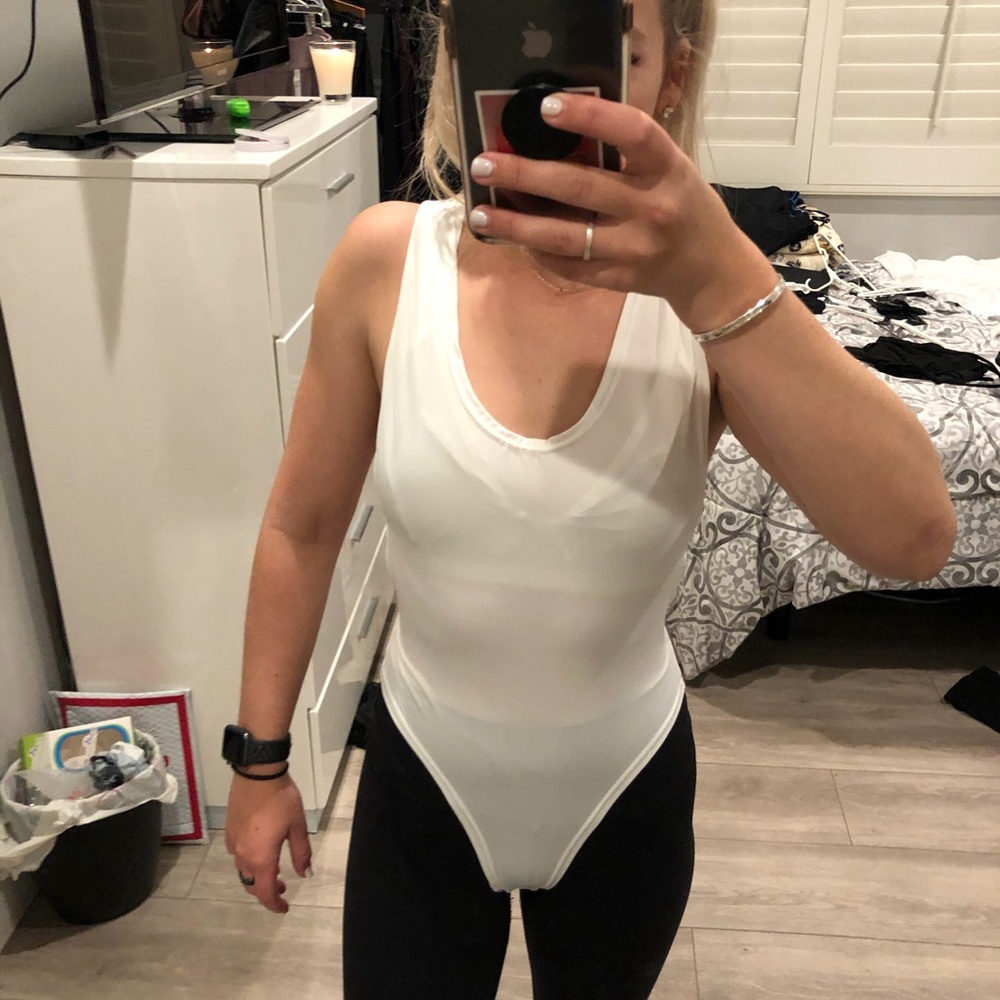 NEVER WORN